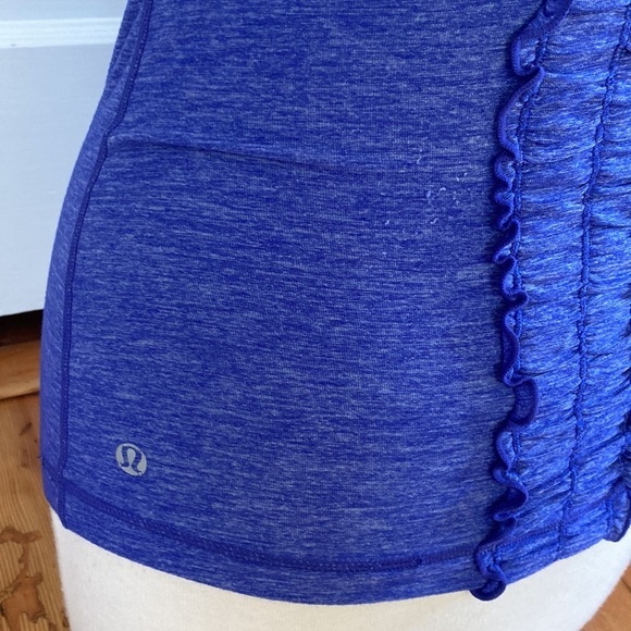 Lululemon‎ Ruffled Tank Top Small - Picture 4 of 4